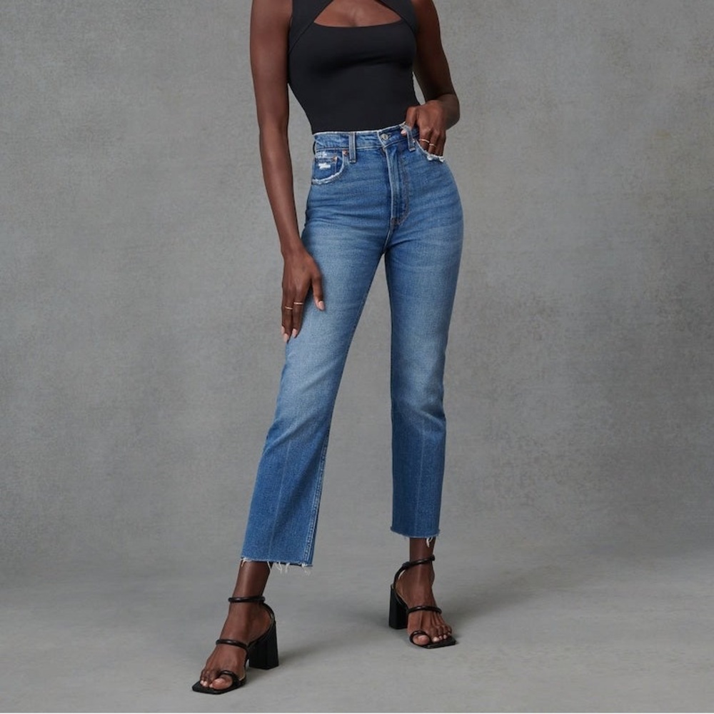 Abercrombie ultra high rise ankle straight jeans